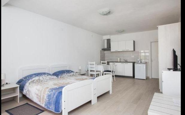 Apartmani Ve-Ro 1 Opatija Ngoại thất bức ảnh